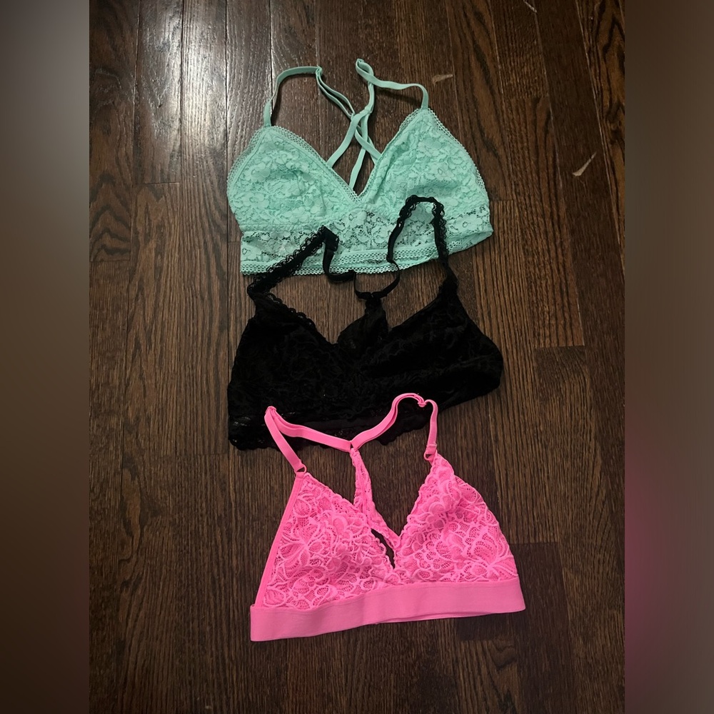 Xhilaration bras size small colors teal black and pink